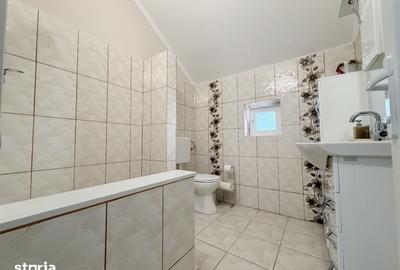 Casă cu 4 camere cu Teren 630 Mp în Livada - 11