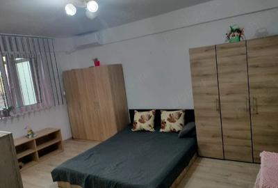 Garsonieră decomandată în Valea Adâncă - 2