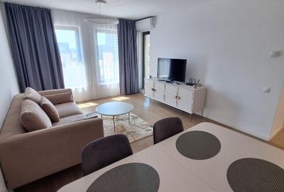 Apartament cu 2 camere decomandat, mobilat în Central