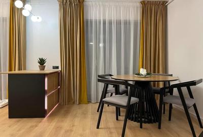Apartament cu 3 camere, mobilat în Zorilor