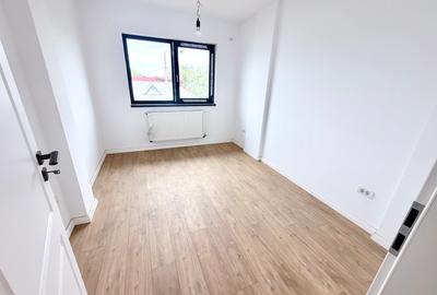 Duplex cu 5 camere cu Canalizare în Sud - 21