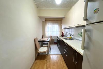 Garsonieră decomandată, mobilată în Rogerius