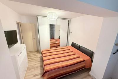 Apartament cu 4 camere decomandat în Central