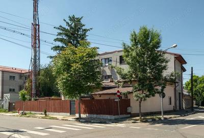 Casă cu Teren 264 Mp în Giurgiului