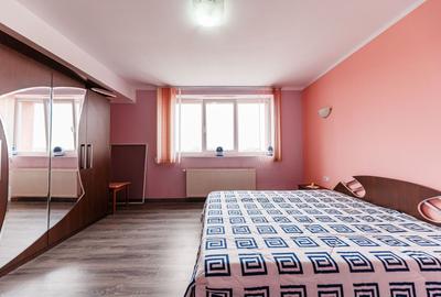 Casă individuală cu 22 camere cu Canalizare în Ghiroda - 14