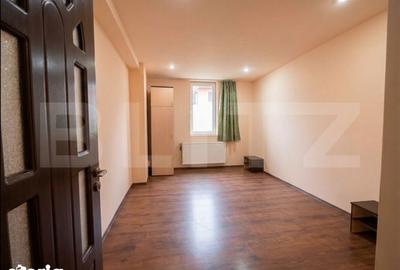 Apartament cu 3 camere decomandat în Dâmbul Rotund - 6