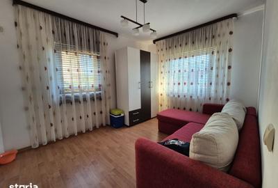Casă cu 5 camere cu Teren 500 Mp în Bucium