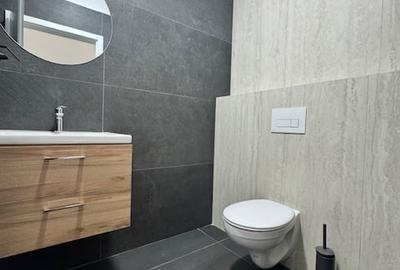 Spațiu comercial, de 1,006 mp, în Central - 3
