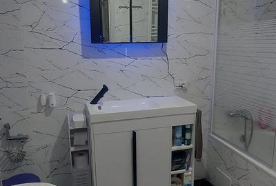 Casă cu 4 camere în Central - 1
