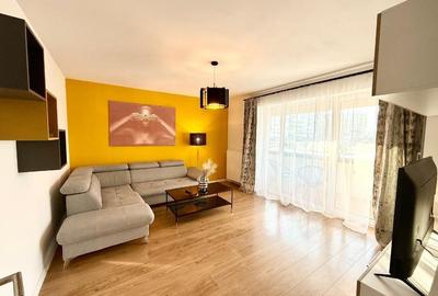 Apartament cu 3 camere decomandat, mobilat în Tractorul
