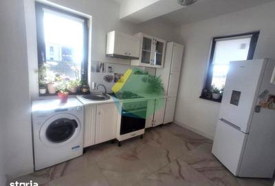 Casă cu 3 camere cu Teren 200 Mp în Central