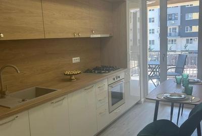 Apartament cu 3 camere decomandat în Central - 2