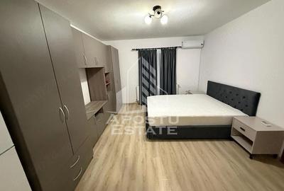 Apartament cu 2 camere decomandat în Giroc
