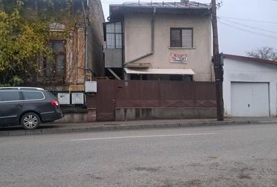 Casă cu 3 camere cu Teren 60 Mp în Central