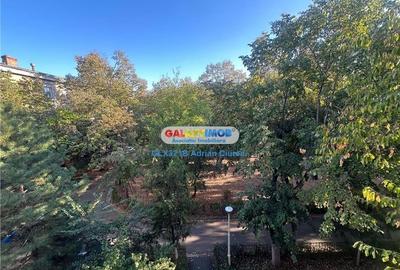 Garsonieră decomandată în Sud - 11