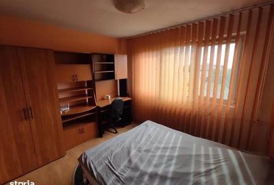 Garsonieră decomandată, mobilată în Complex Studențesc - 1