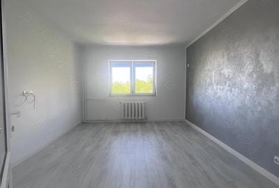 Garsonieră decomandată în CET - 2