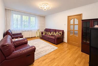 Apartament cu 2 camere semidecomandat, mobilat în Est