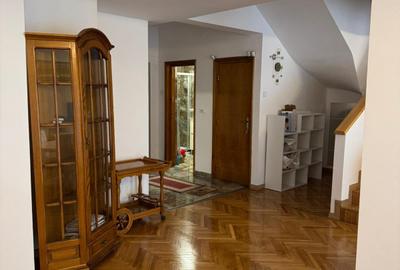 Apartament cu 4 camere decomandat, mobilat în Victoriei - 19