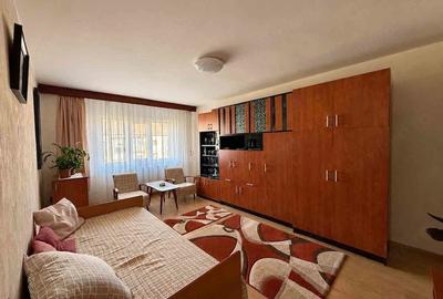 Apartament cu 2 camere decomandat în Nufărul