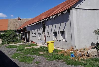 Apartament cu 2 camere decomandat în Ultracentral