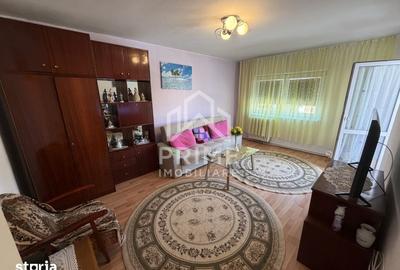 Apartament cu 3 camere în Cetate - 2