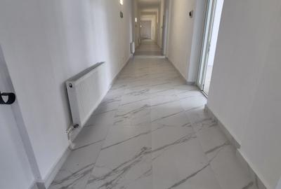 Spațiu comercial, de 1,200 mp, în Central - 6