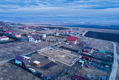 Teren Construcții extravilan de 724 mp, în Nord - 1