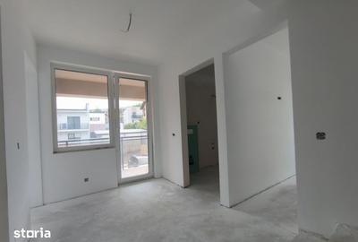 Casă cu 4 camere cu Teren 440 Mp în Central
