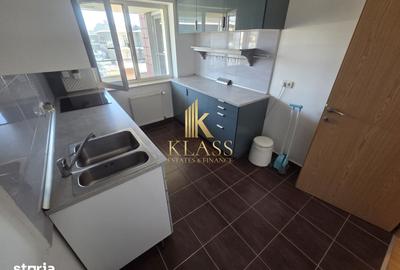 Apartament cu 3 camere decomandat în Tei