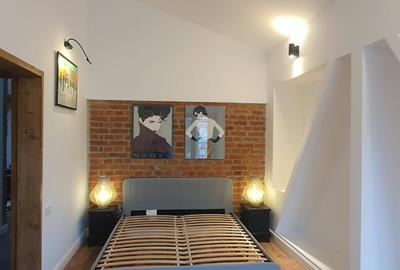 Apartament cu 3 camere decomandat, mobilat în Unirii
