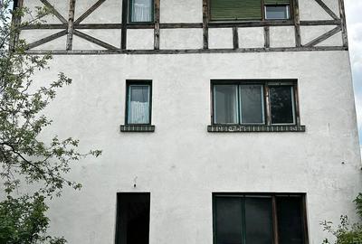 Casă cu 11 camere în Ultracentral - 1
