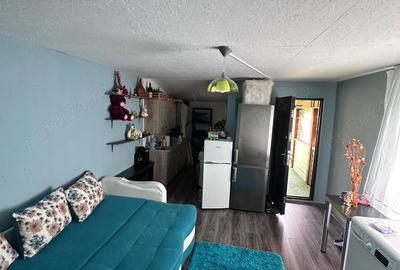 Casă cu 1 camere cu Teren 425 Mp în Micești