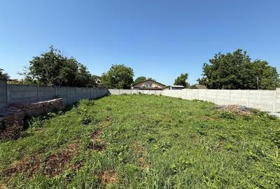 Teren Construcții intravilan de 1500 mp, în Crevedia - 1