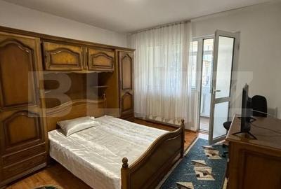 Apartament cu 3 camere decomandat în Central