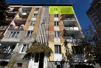 Apartament cu 4 camere decomandat, mobilat în Central