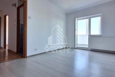 Apartament cu 3 camere decomandat în Confecții - 5