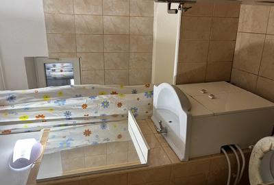 Garsonieră decomandată în Medicină