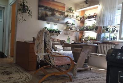 Apartament cu 3 camere decomandat, mobilat în Brâncoveanu