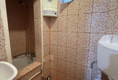 Garsonieră decomandată în Blașcovici
