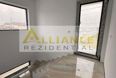 Casă cu 4 camere cu Teren 150 Mp în Central