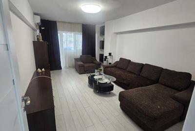 Apartament cu 3 camere decomandat, mobilat în Obor