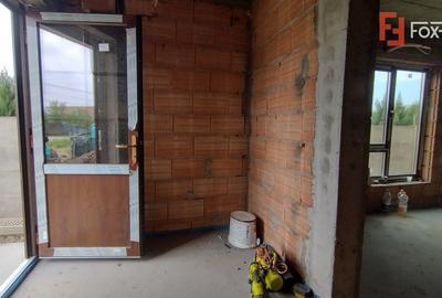 Duplex cu 4 camere cu Canalizare în Săcălaz - 12