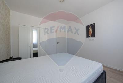 Apartament cu 2 camere decomandat în Tractorul - 19