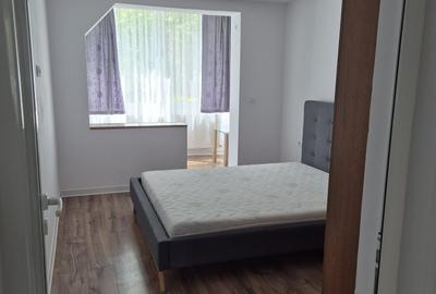 Apartament cu 3 camere semidecomandat în Central - 8