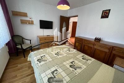 Apartament cu 2 camere decomandat în Central - 1