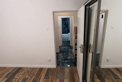 Apartament cu 2 camere decomandat în Lacul Tei - 10