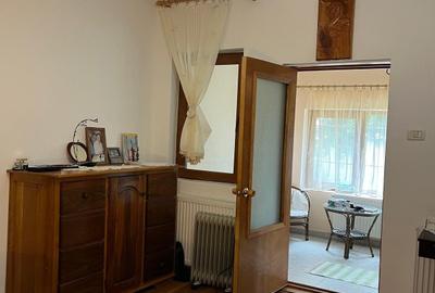 Casă cu 3 camere în Terchești - 2