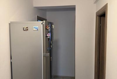 Apartament cu 3 camere decomandat, mobilat în Berceni
