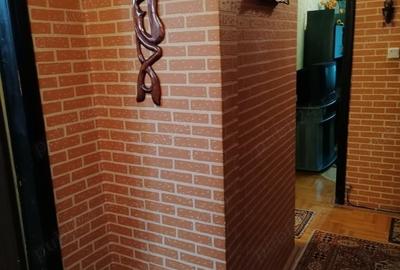 Apartament cu 3 camere decomandat în Caracal - 8